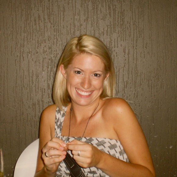 Meet your Posher, Briana - Picture 1 of 1